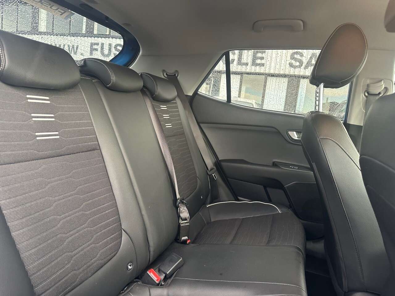 2023 KIA STONIC 2023 KIA STONIC