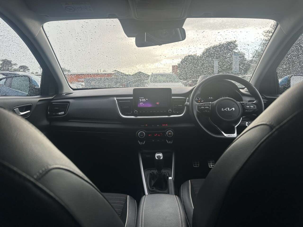 2023 KIA STONIC 2023 KIA STONIC