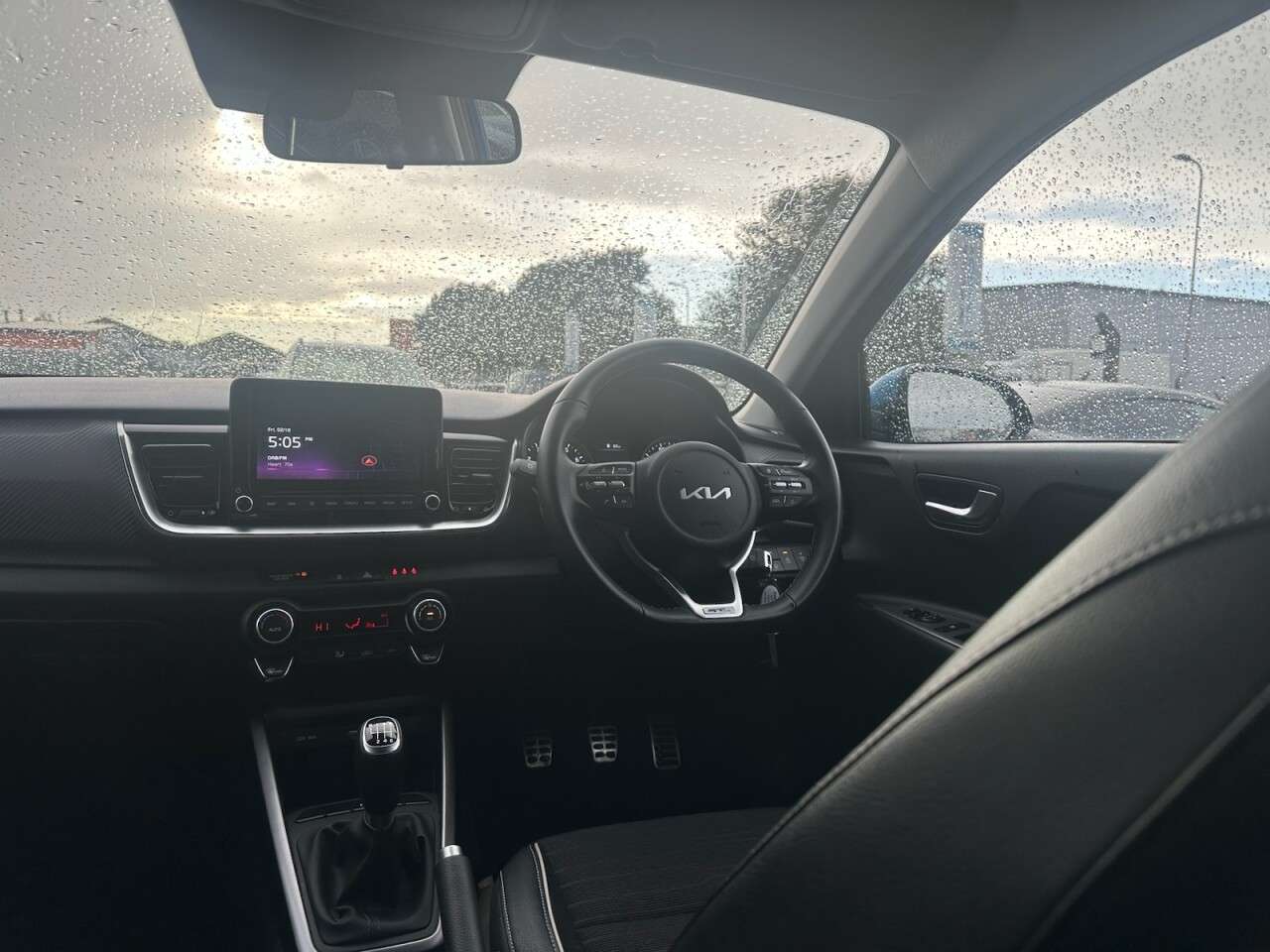 2023 KIA STONIC 2023 KIA STONIC