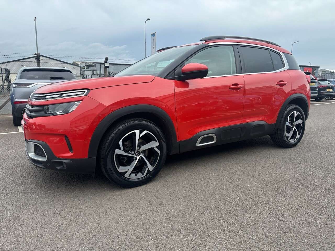 A 2019 CITROEN C5 AIRCROSS 1.2 PureTech Flair SUV 5dr Petrol Manual Euro 6 (s/s) (130 ps) A 2019 CITROEN C5 AIRCROSS 1.2 PureTech Flair SUV 5dr Petrol Manual Euro 6 (s/s) (130 ps)