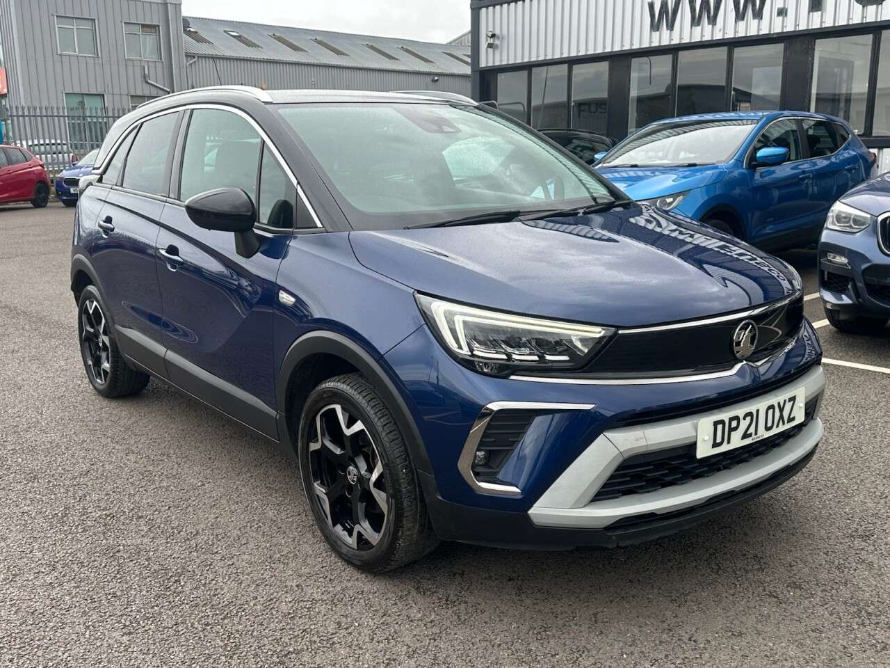 A 2021 VAUXHALL CROSSLAND 1.2 Turbo SRi Nav SUV 5dr Petrol Manual Euro 6 (s/s) (130 ps) SAT NAV, REVE A 2021 VAUXHALL CROSSLAND 1.2 Turbo SRi Nav SUV 5dr Petrol Manual Euro 6 (s/s) (130 ps) SAT NAV, REVE
