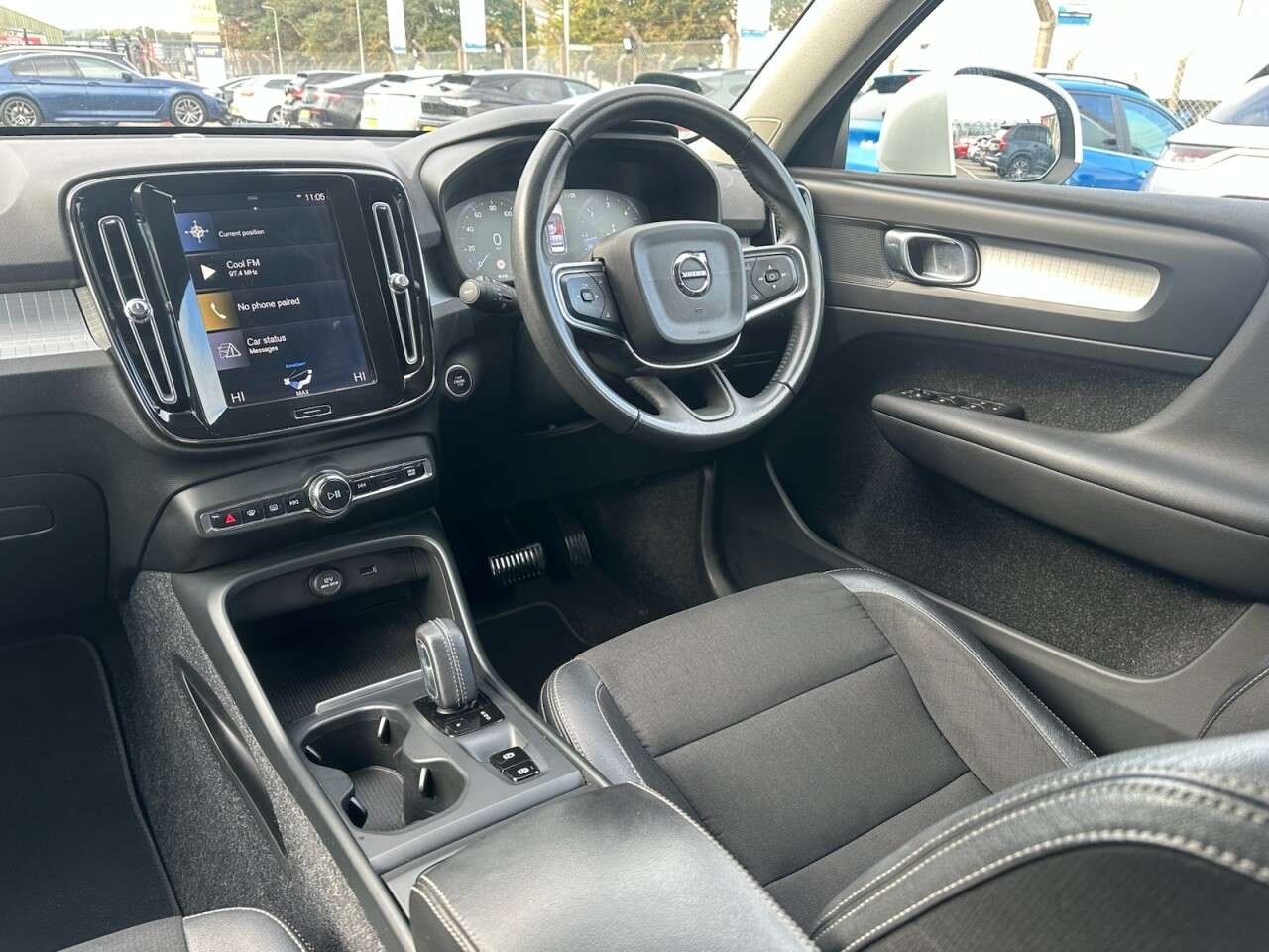 2019 VOLVO XC40 2019 VOLVO XC40