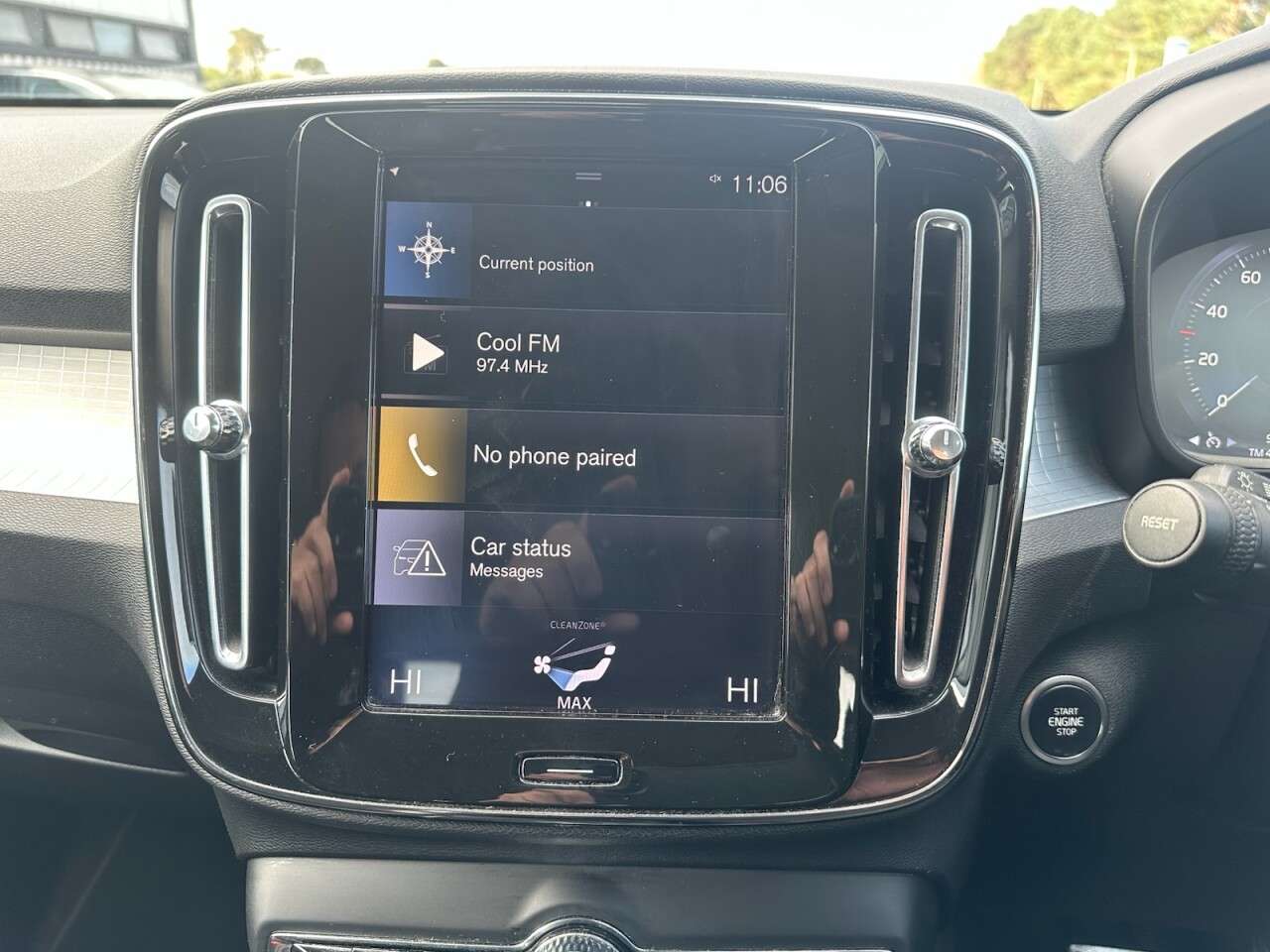 2019 VOLVO XC40 2019 VOLVO XC40