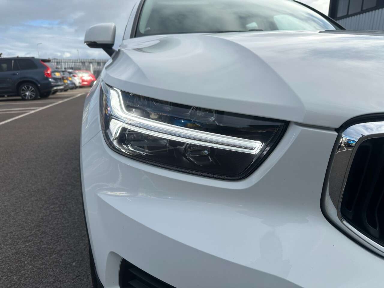 2019 VOLVO XC40 2019 VOLVO XC40