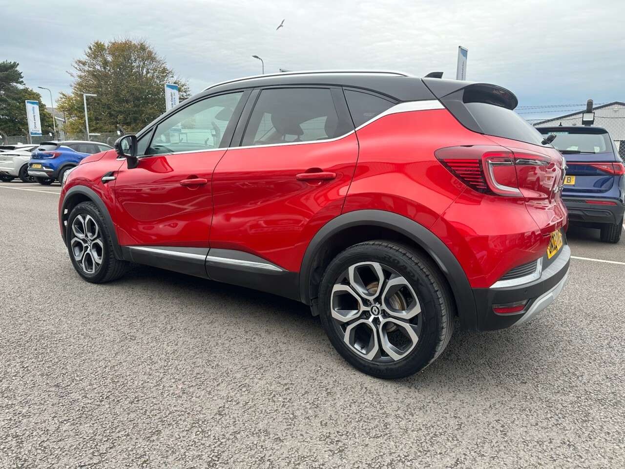 A 2023 RENAULT CAPTUR 1.0 TCe techno SUV 5dr Petrol Manual Euro 6 (s/s) (90 ps) A 2023 RENAULT CAPTUR 1.0 TCe techno SUV 5dr Petrol Manual Euro 6 (s/s) (90 ps)