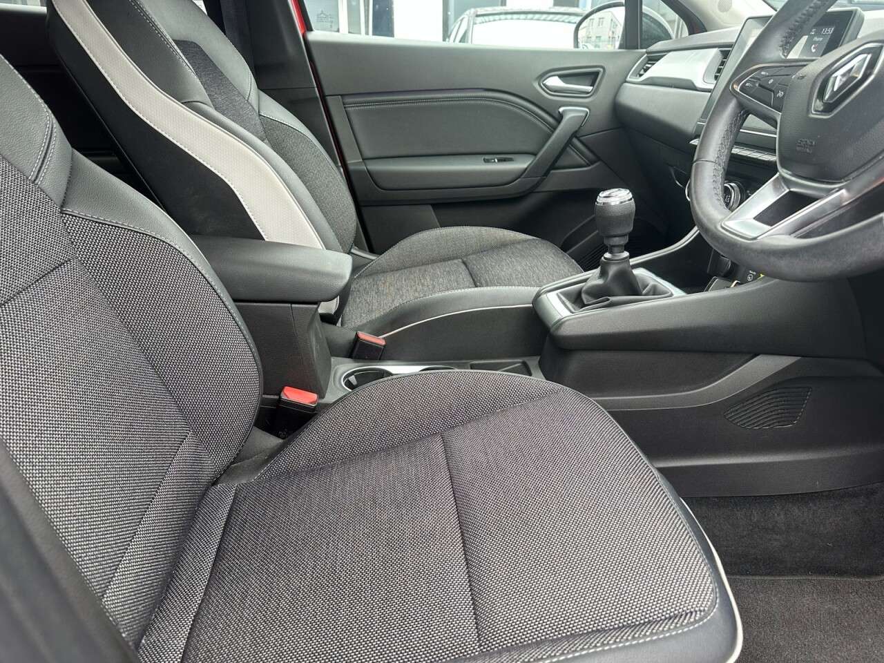 2023 RENAULT CAPTUR 2023 RENAULT CAPTUR
