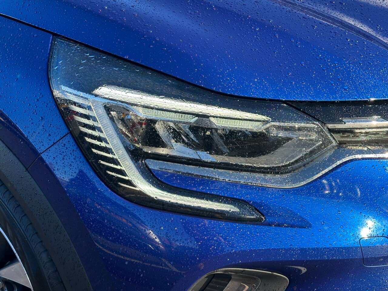 A 2021 RENAULT CAPTUR 1.0 TCe S Edition SUV 5dr Petrol Manual Euro 6 (s/s) (90 ps) A 2021 RENAULT CAPTUR 1.0 TCe S Edition SUV 5dr Petrol Manual Euro 6 (s/s) (90 ps)