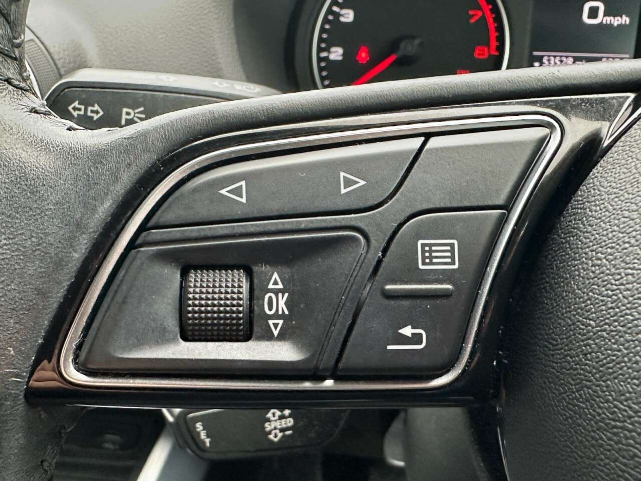 2018 AUDI Q2 2018 AUDI Q2