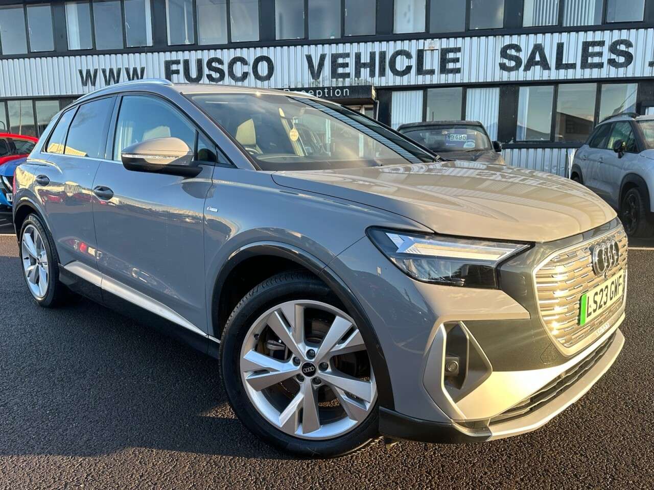A 2023 AUDI Q4 E-TRON 35 S line SUV 5dr Electric Auto 55kWh (170 ps) A 2023 AUDI Q4 E-TRON 35 S line SUV 5dr Electric Auto 55kWh (170 ps)