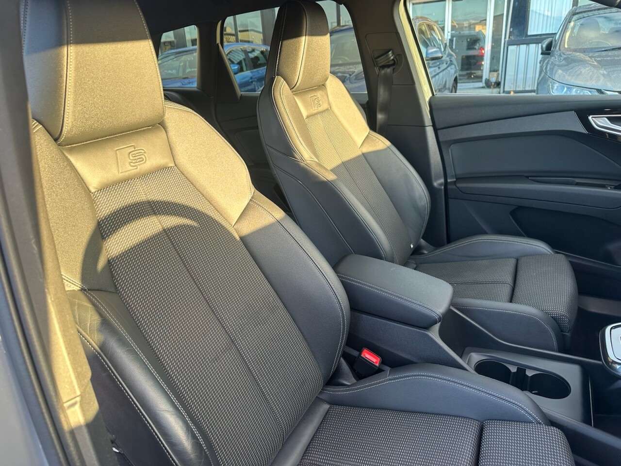2023 AUDI Q4 E-TRON 2023 AUDI Q4 E-TRON