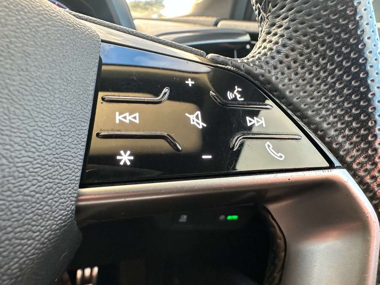 2023 AUDI Q4 E-TRON 2023 AUDI Q4 E-TRON