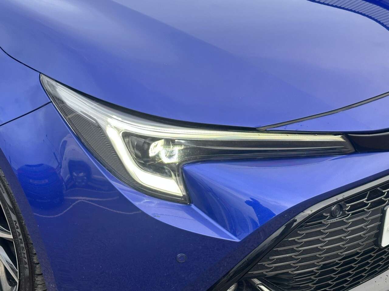 A 2023 TOYOTA COROLLA 1.8 VVT-h GR SPORT Hatchback 5dr Petrol Hybrid CVT Euro 6 (s/s) (140 ps) A 2023 TOYOTA COROLLA 1.8 VVT-h GR SPORT Hatchback 5dr Petrol Hybrid CVT Euro 6 (s/s) (140 ps)