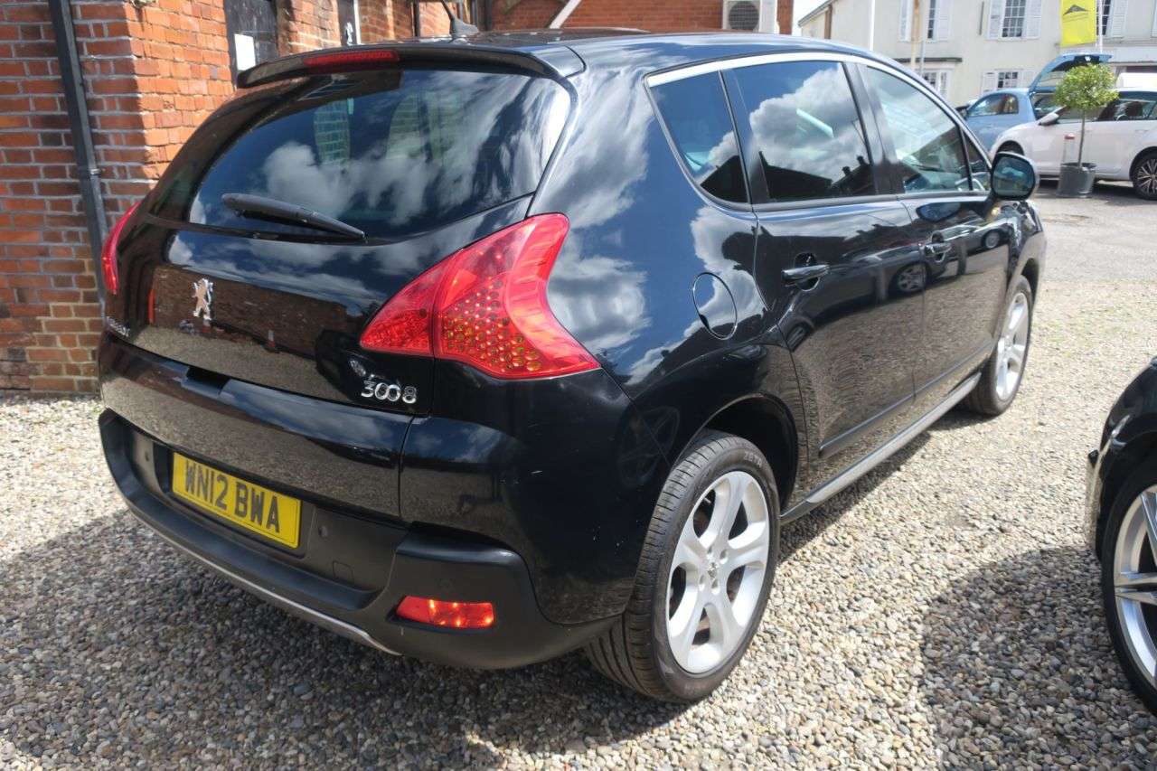 A 2012 PEUGEOT 3008 1.6 ALLURE HDI FAP 5d 112 BHP SERVICE HISTORY, HIGH SPEC A 2012 PEUGEOT 3008 1.6 ALLURE HDI FAP 5d 112 BHP SERVICE HISTORY, HIGH SPEC