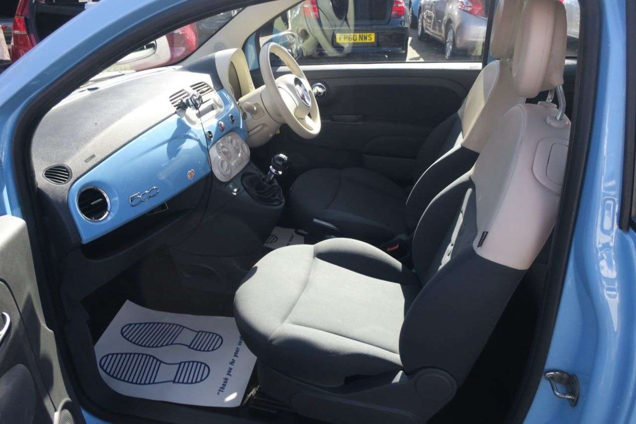 2012 FIAT 500 2012 FIAT 500