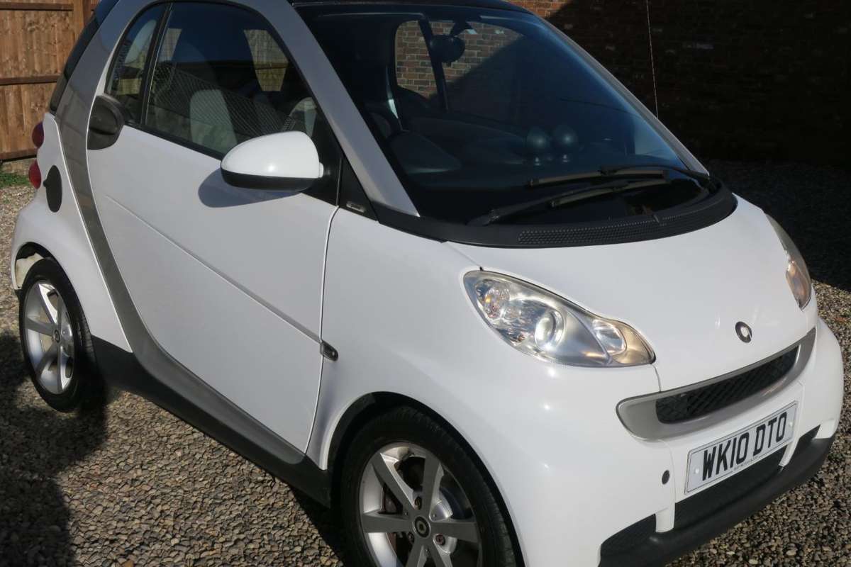 Check out this Smart Fortwo 2010 Diesel Automatic