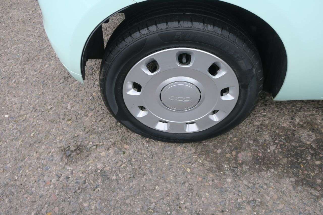 2016 FIAT 500 2016 FIAT 500