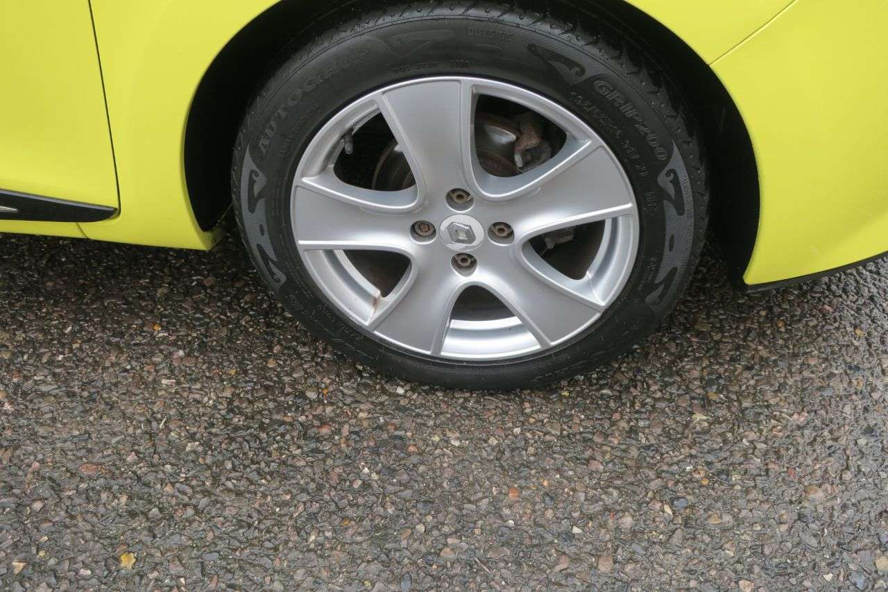 2013 RENAULT CLIO 2013 RENAULT CLIO