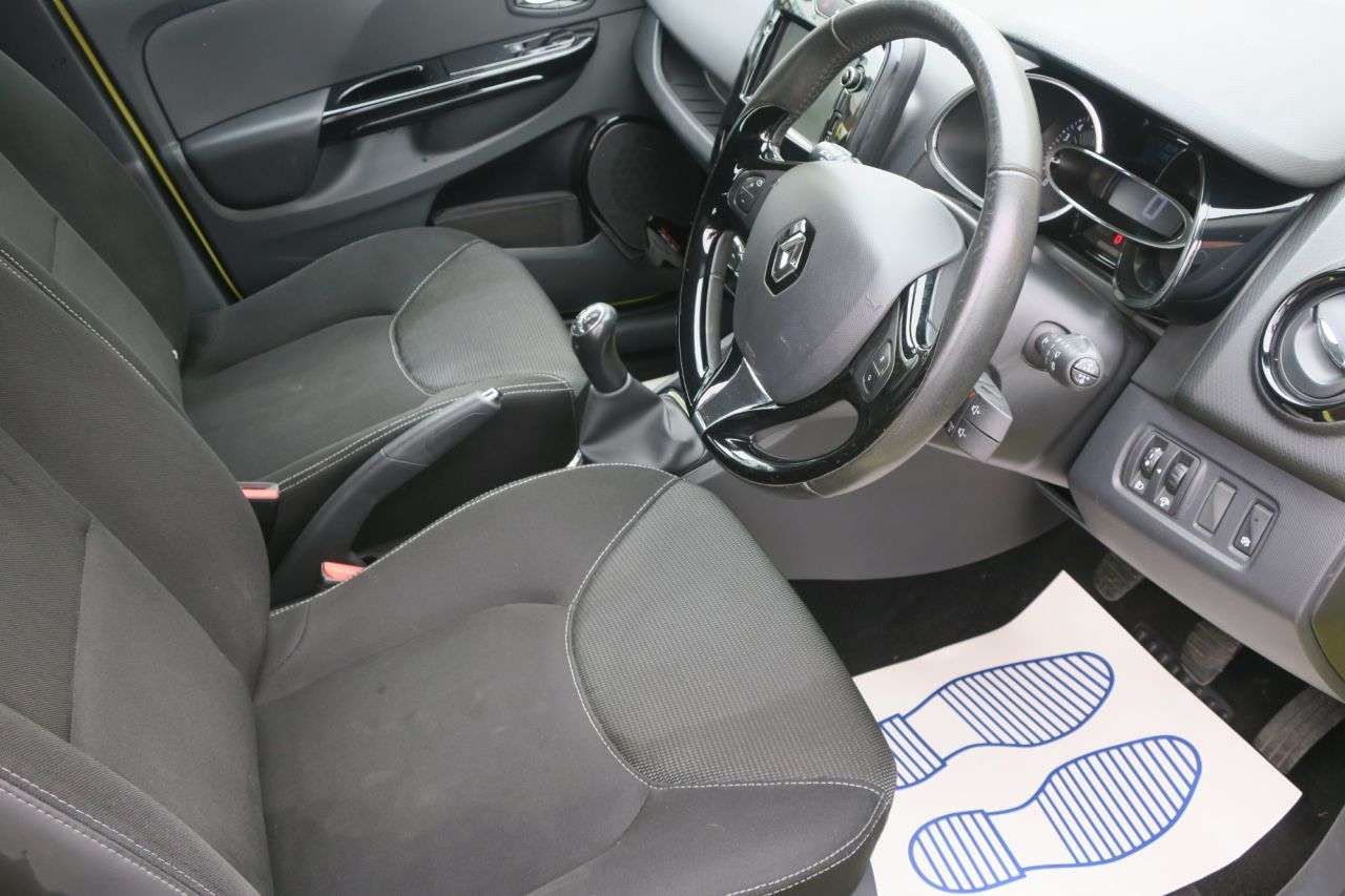 2013 RENAULT CLIO 2013 RENAULT CLIO