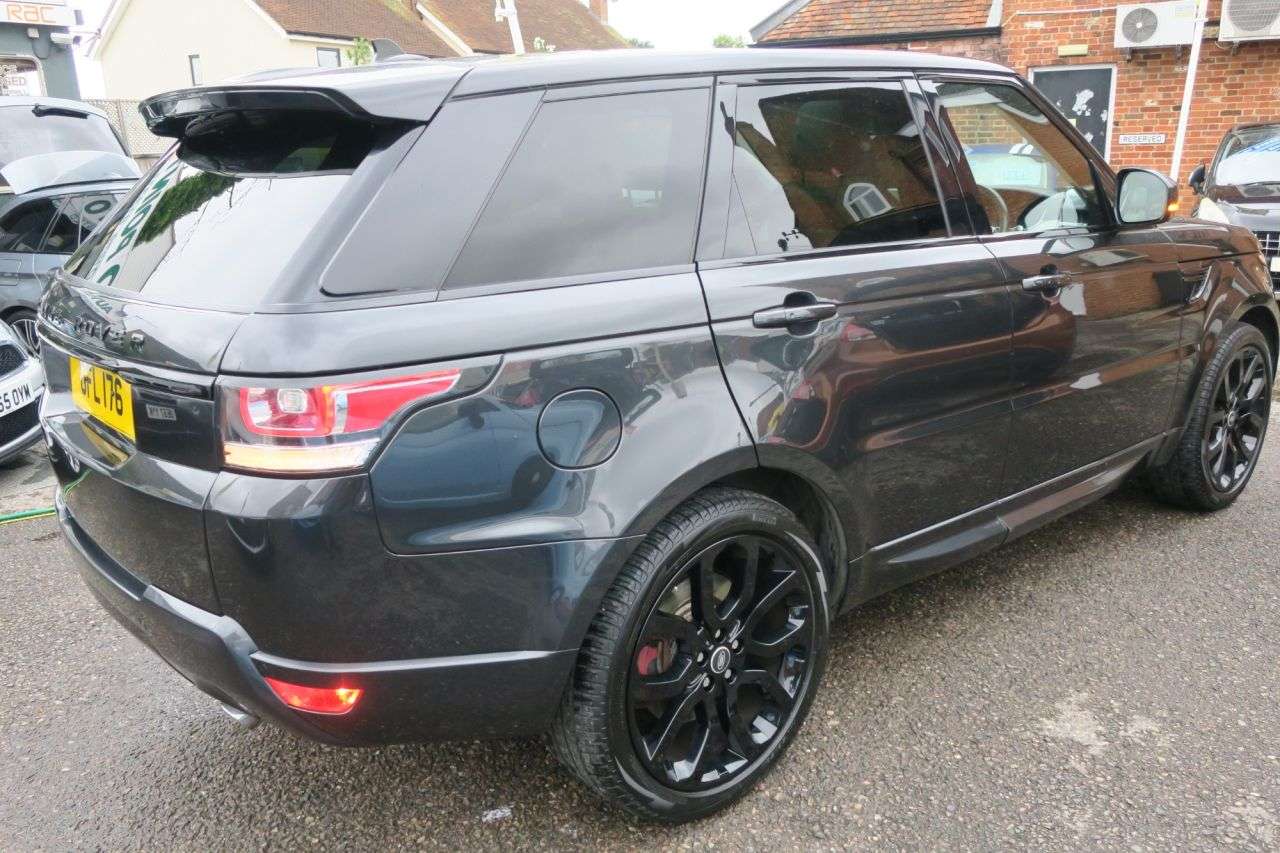 A null LAND ROVER RANGE ROVER SPORT 3.0 SD V6 HSE SUV 5dr Diesel Auto 4WD Euro 5 (s/s) (306 ps) FULL L/R SERVIC A null LAND ROVER RANGE ROVER SPORT 3.0 SD V6 HSE SUV 5dr Diesel Auto 4WD Euro 5 (s/s) (306 ps) FULL L/R SERVIC
