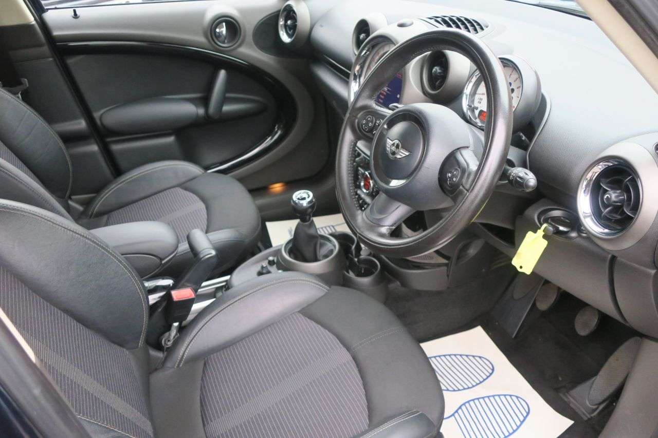 2010 MINI COUNTRYMAN 2010 MINI COUNTRYMAN