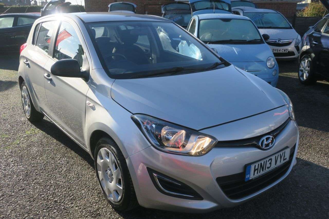 2013 HYUNDAI I20 2013 HYUNDAI I20