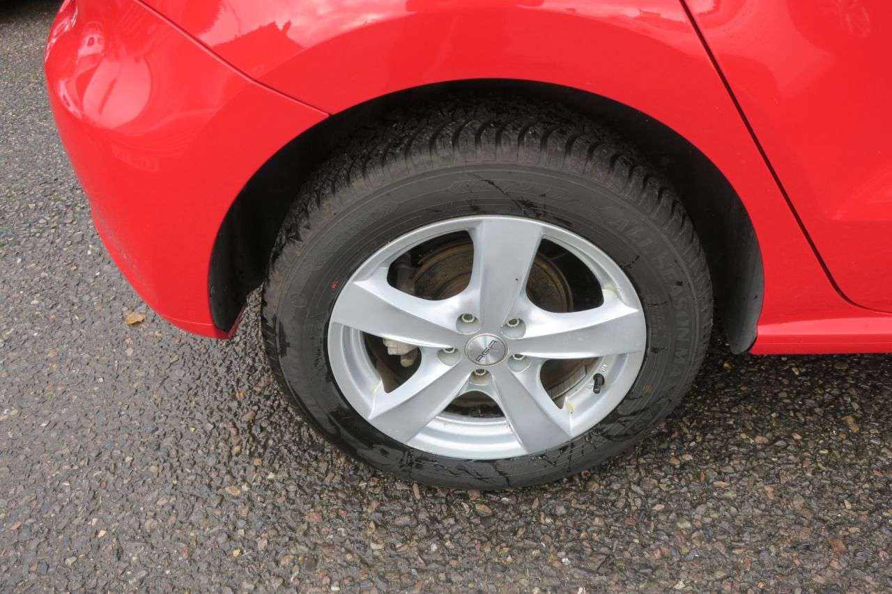 2013 VOLKSWAGEN POLO 2013 VOLKSWAGEN POLO