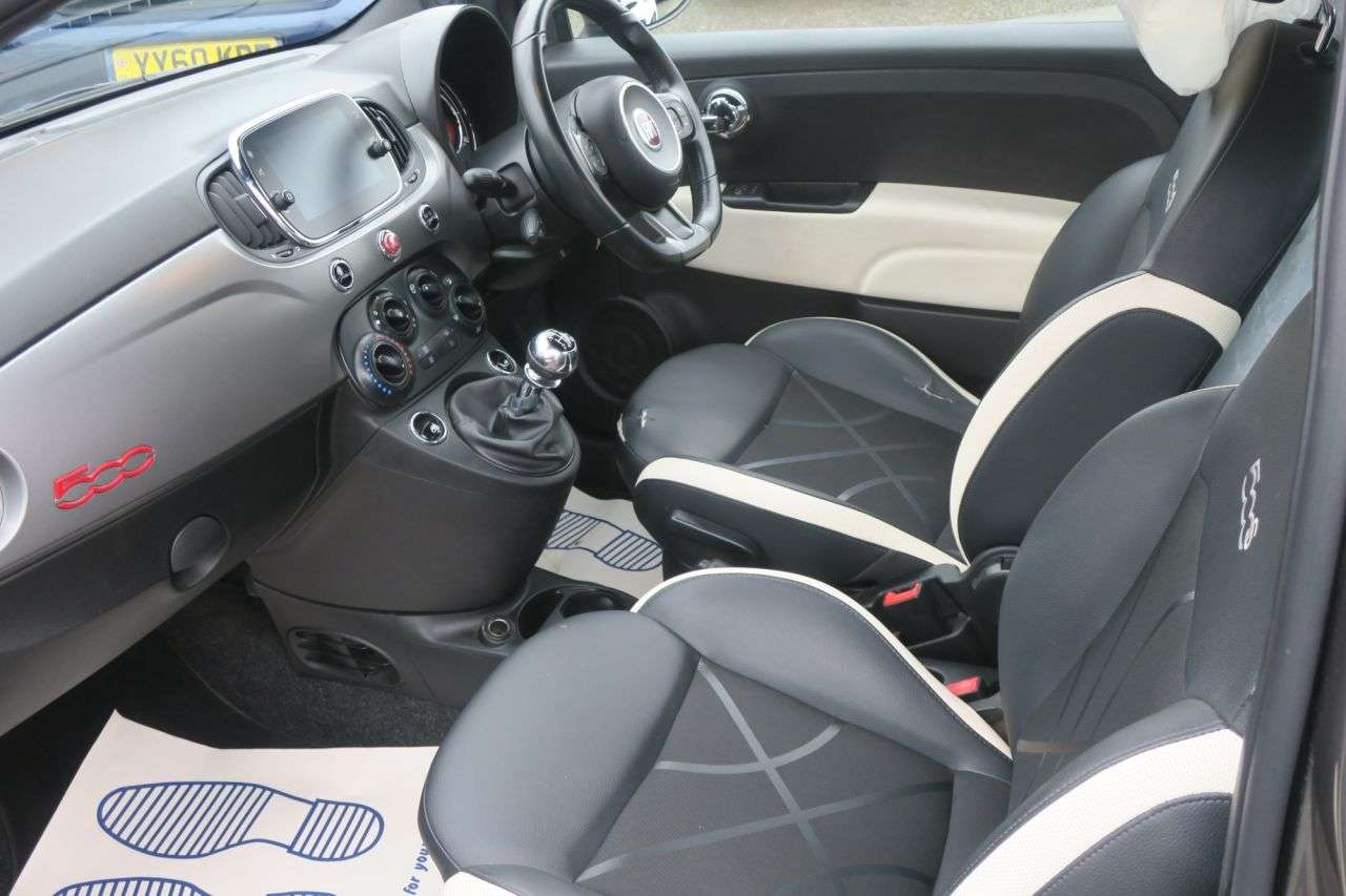 2017 FIAT 500 2017 FIAT 500