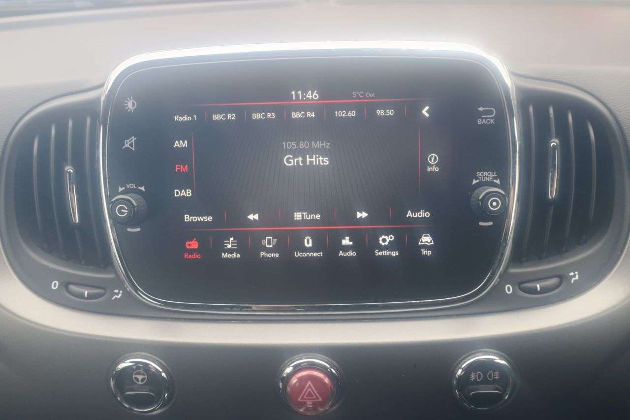 2017 FIAT 500 2017 FIAT 500