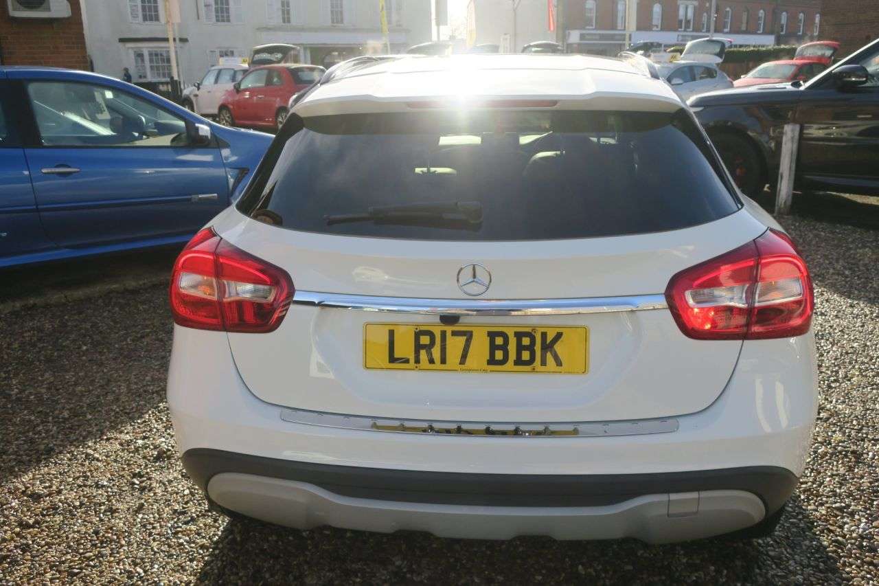 2017 MERCEDES-BENZ 180 2017 MERCEDES-BENZ 180