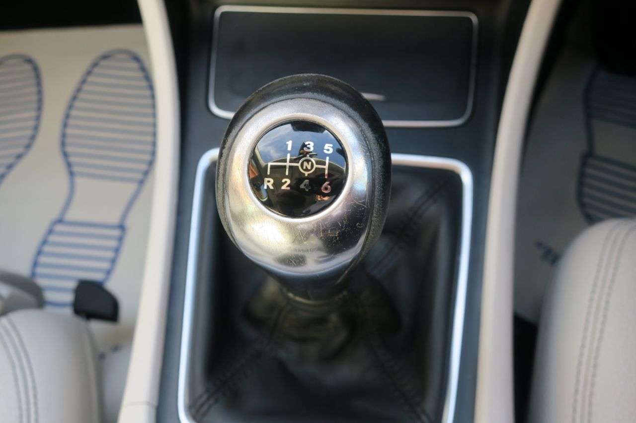 2017 MERCEDES-BENZ 180 2017 MERCEDES-BENZ 180