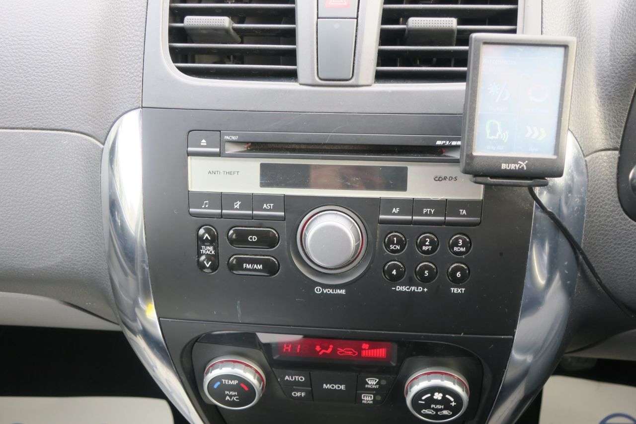 2013 SUZUKI SX4 2013 SUZUKI SX4