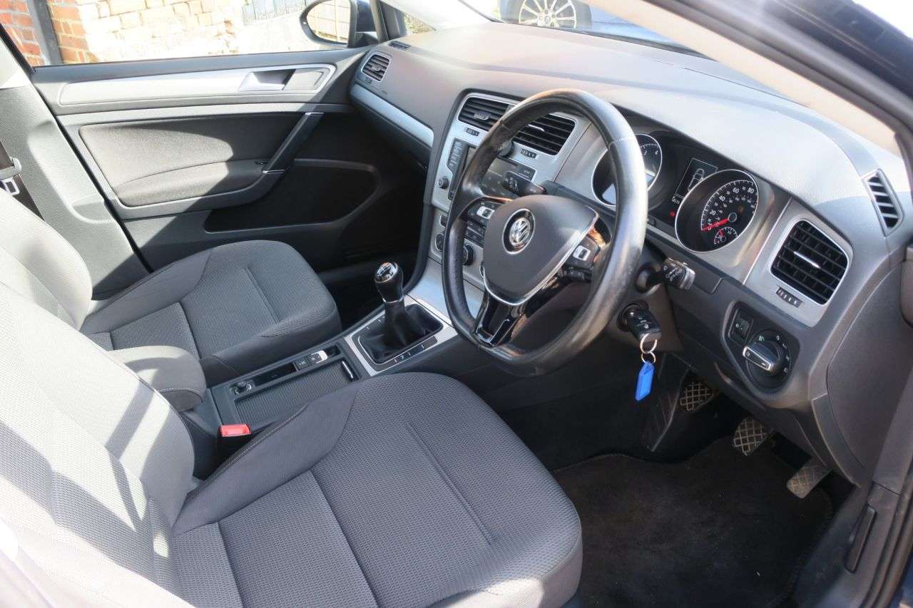 2015 VOLKSWAGEN GOLF 2015 VOLKSWAGEN GOLF