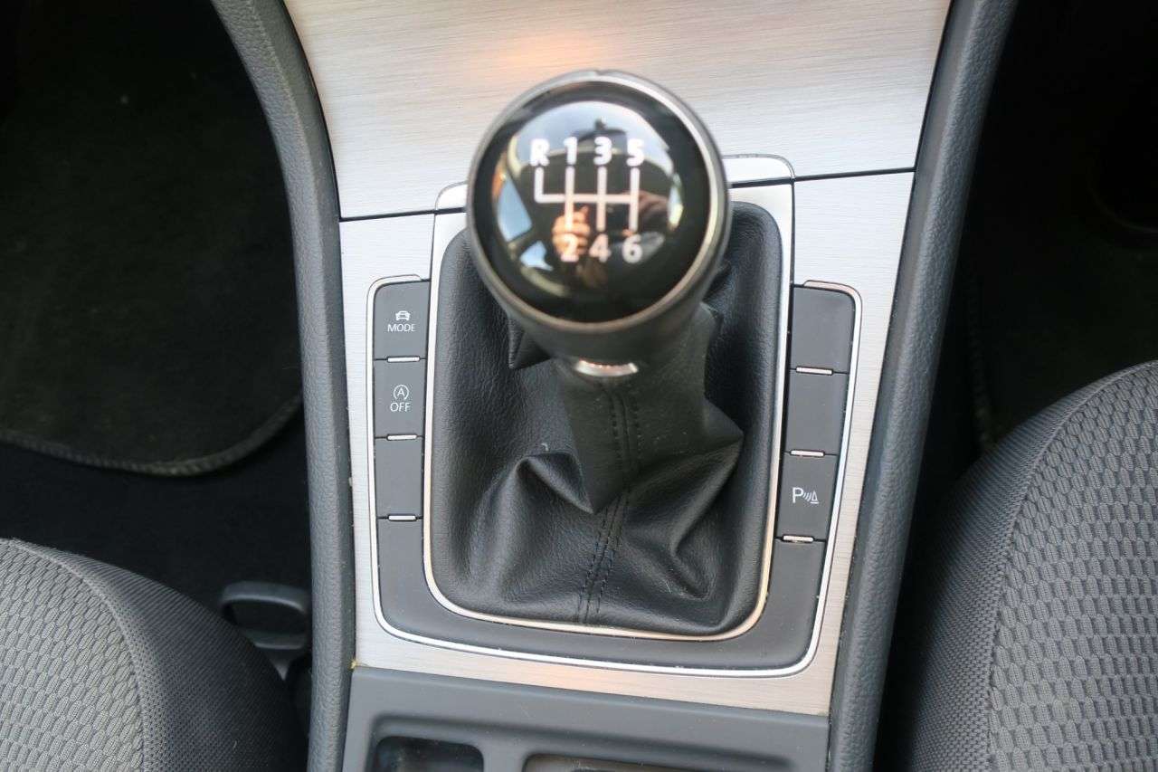 2015 VOLKSWAGEN GOLF 2015 VOLKSWAGEN GOLF