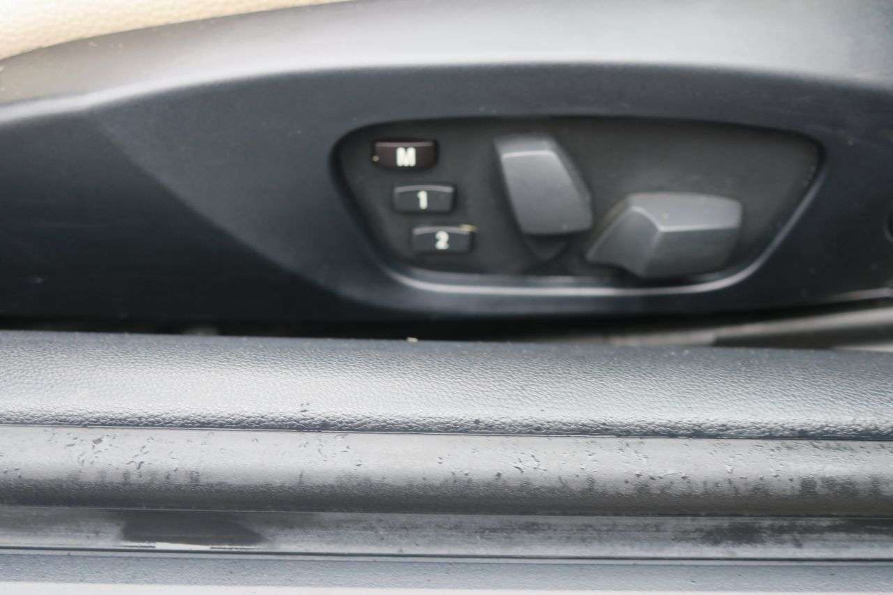 2010 BMW 3 SERIES 2010 BMW 3 SERIES