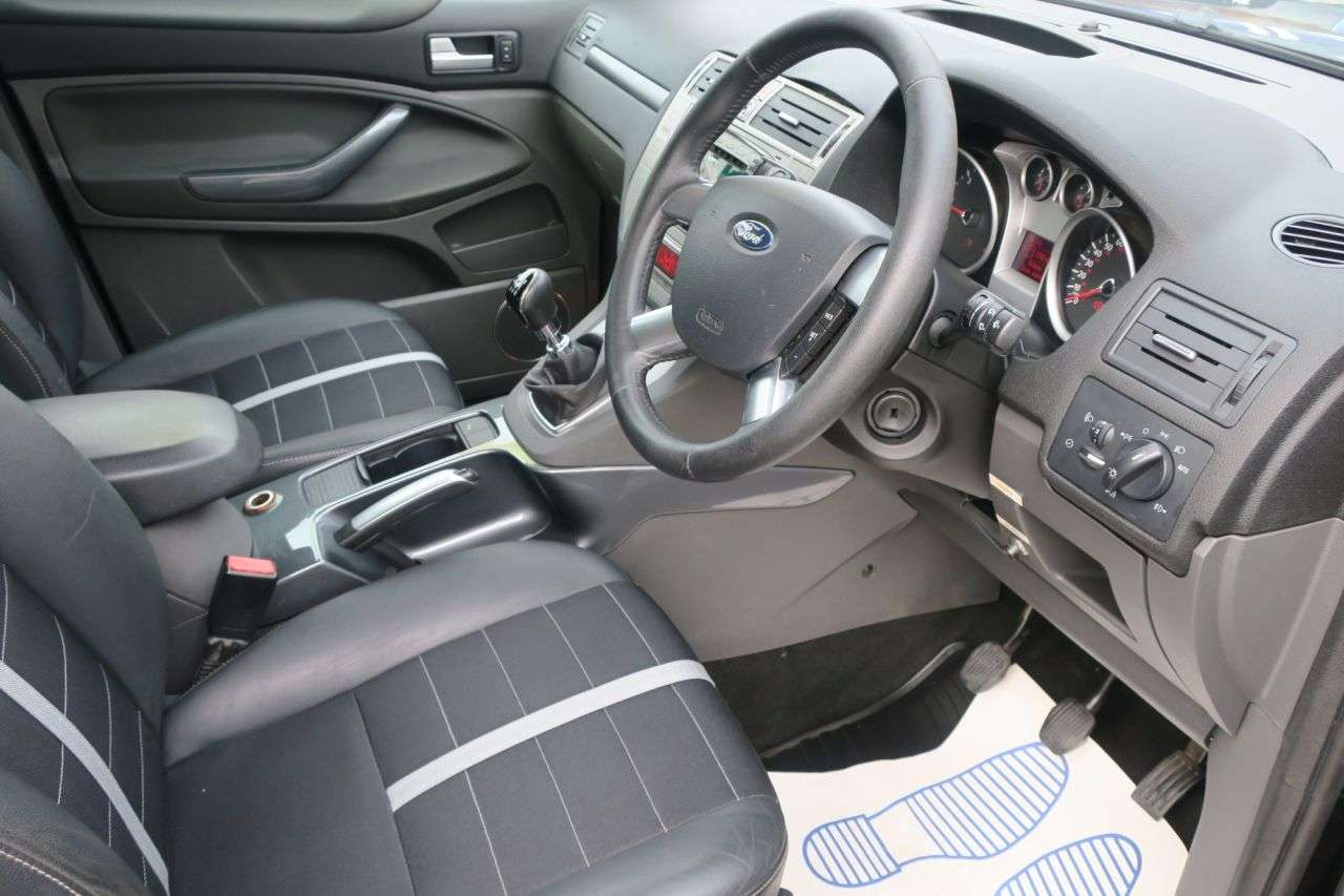 2011 FORD KUGA 2011 FORD KUGA