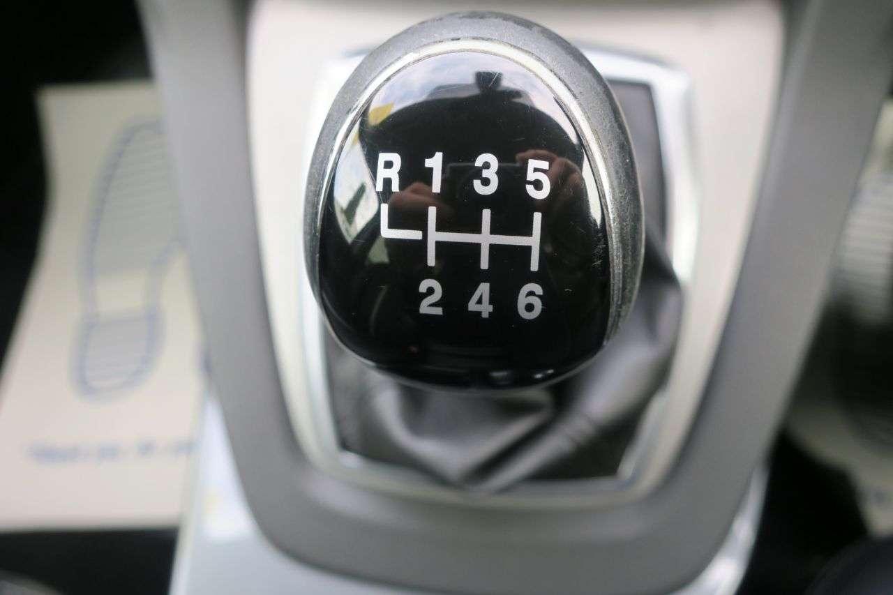 2011 FORD KUGA 2011 FORD KUGA