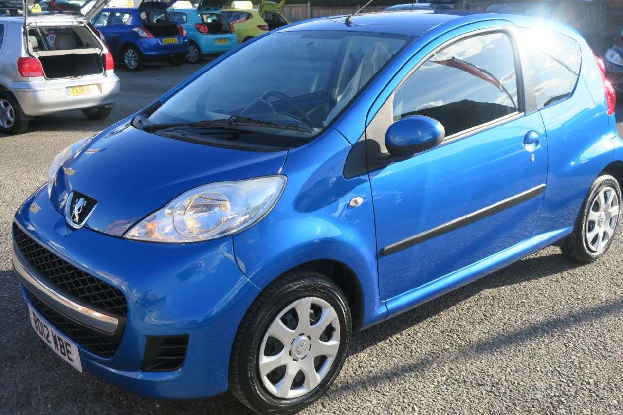 2012 PEUGEOT 107 2012 PEUGEOT 107