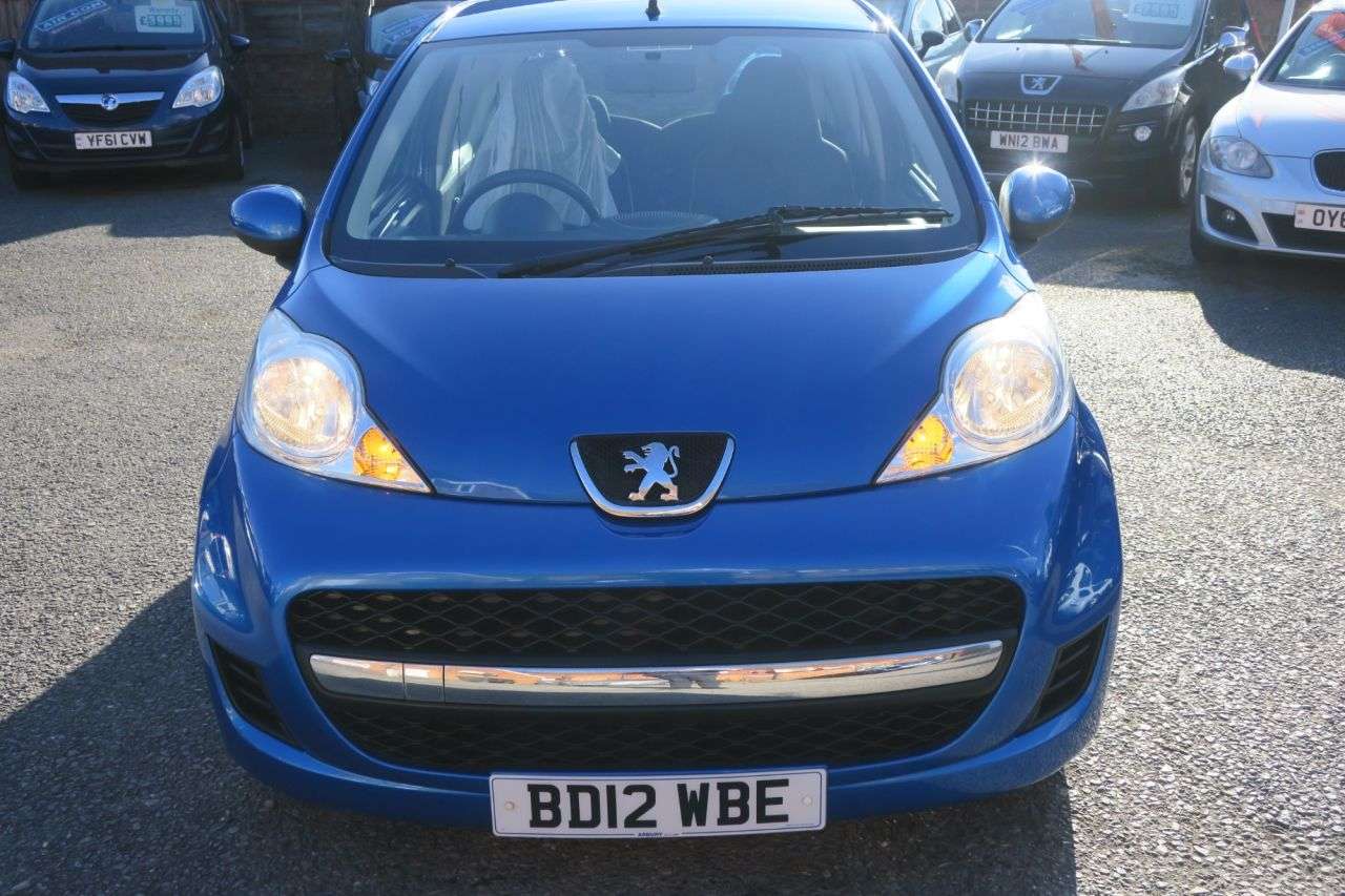 2012 PEUGEOT 107 2012 PEUGEOT 107