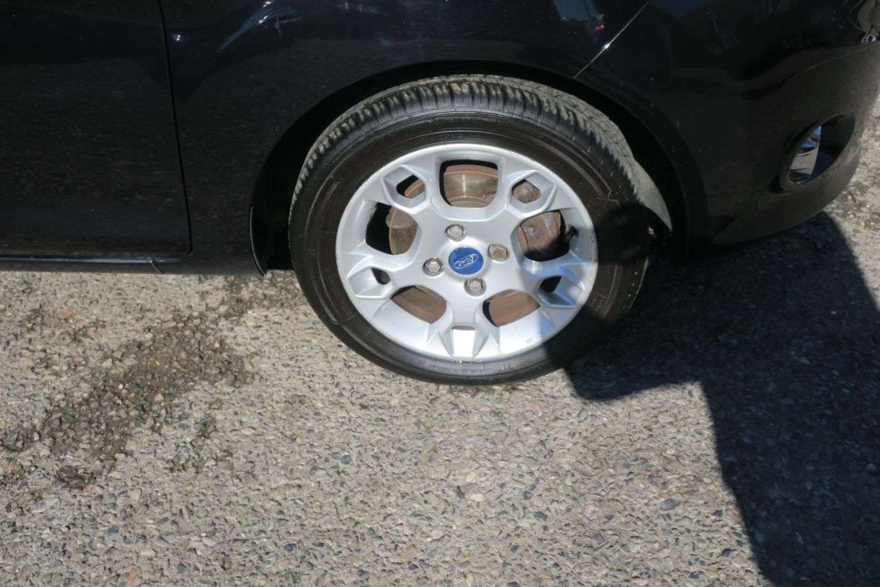 2011 FORD FIESTA 2011 FORD FIESTA