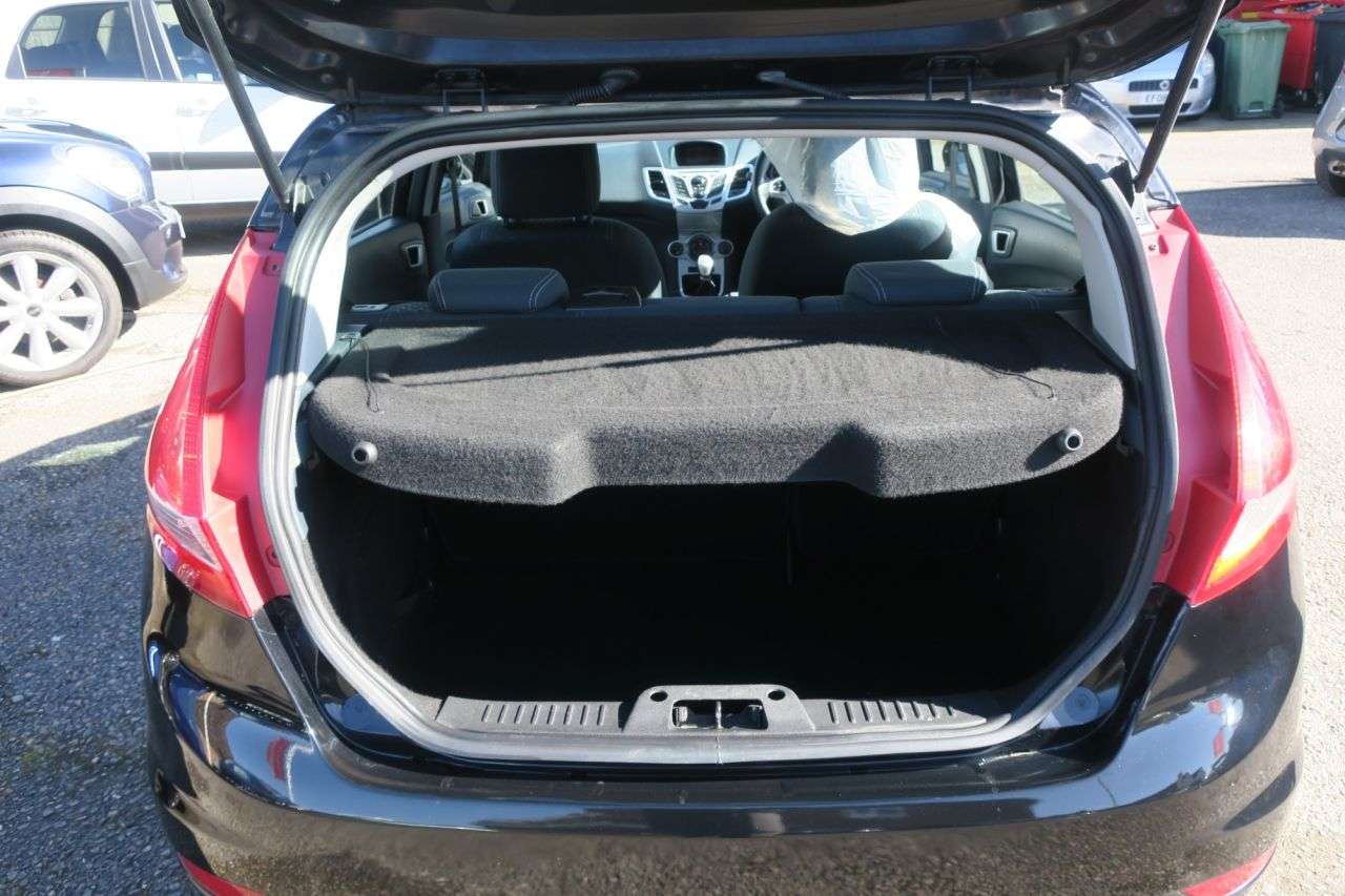 2011 FORD FIESTA 2011 FORD FIESTA