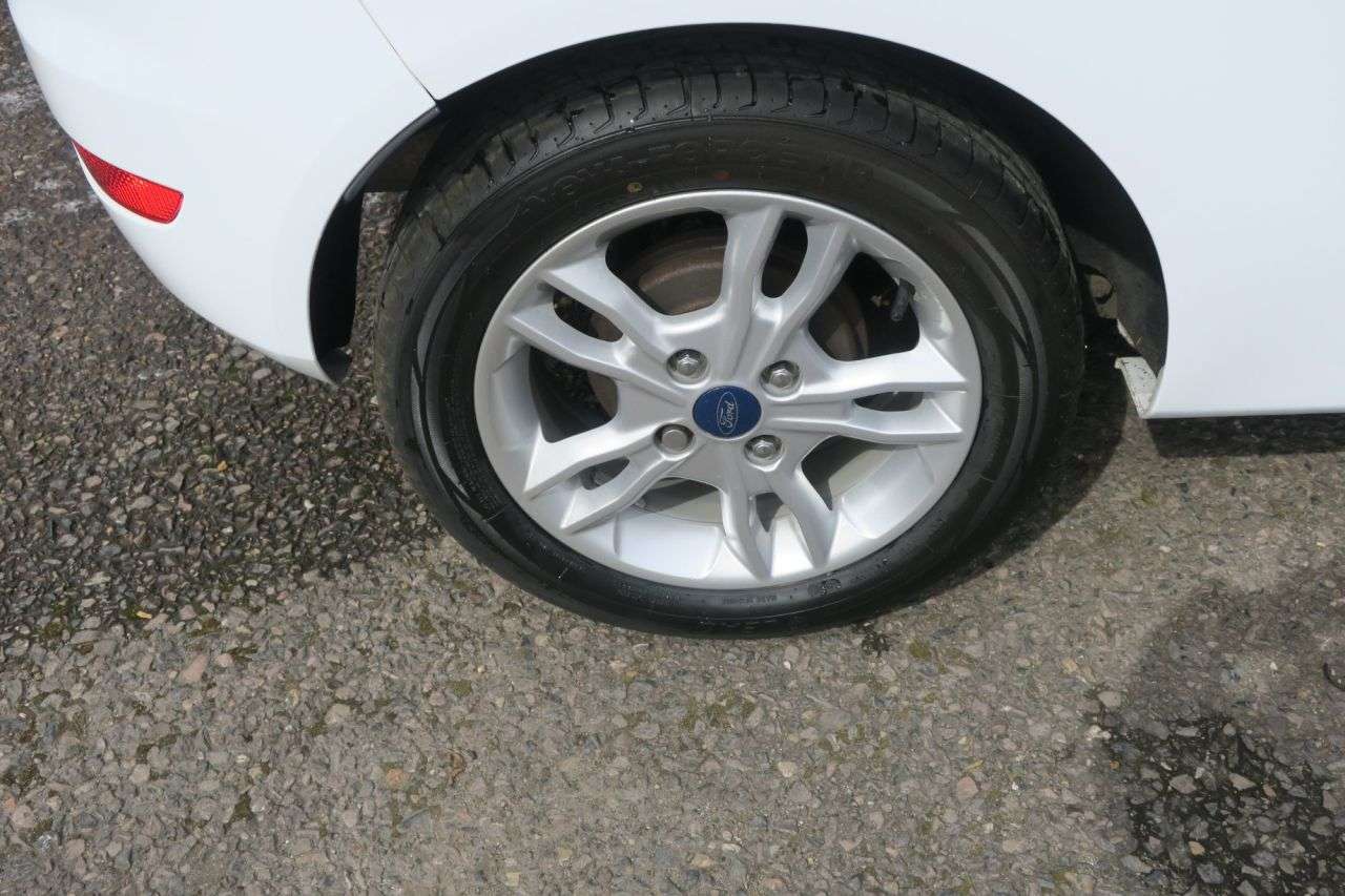 2015 FORD FIESTA 2015 FORD FIESTA