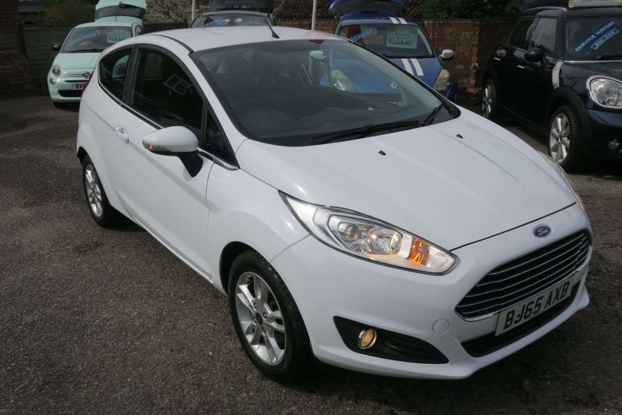 2015 FORD FIESTA 2015 FORD FIESTA