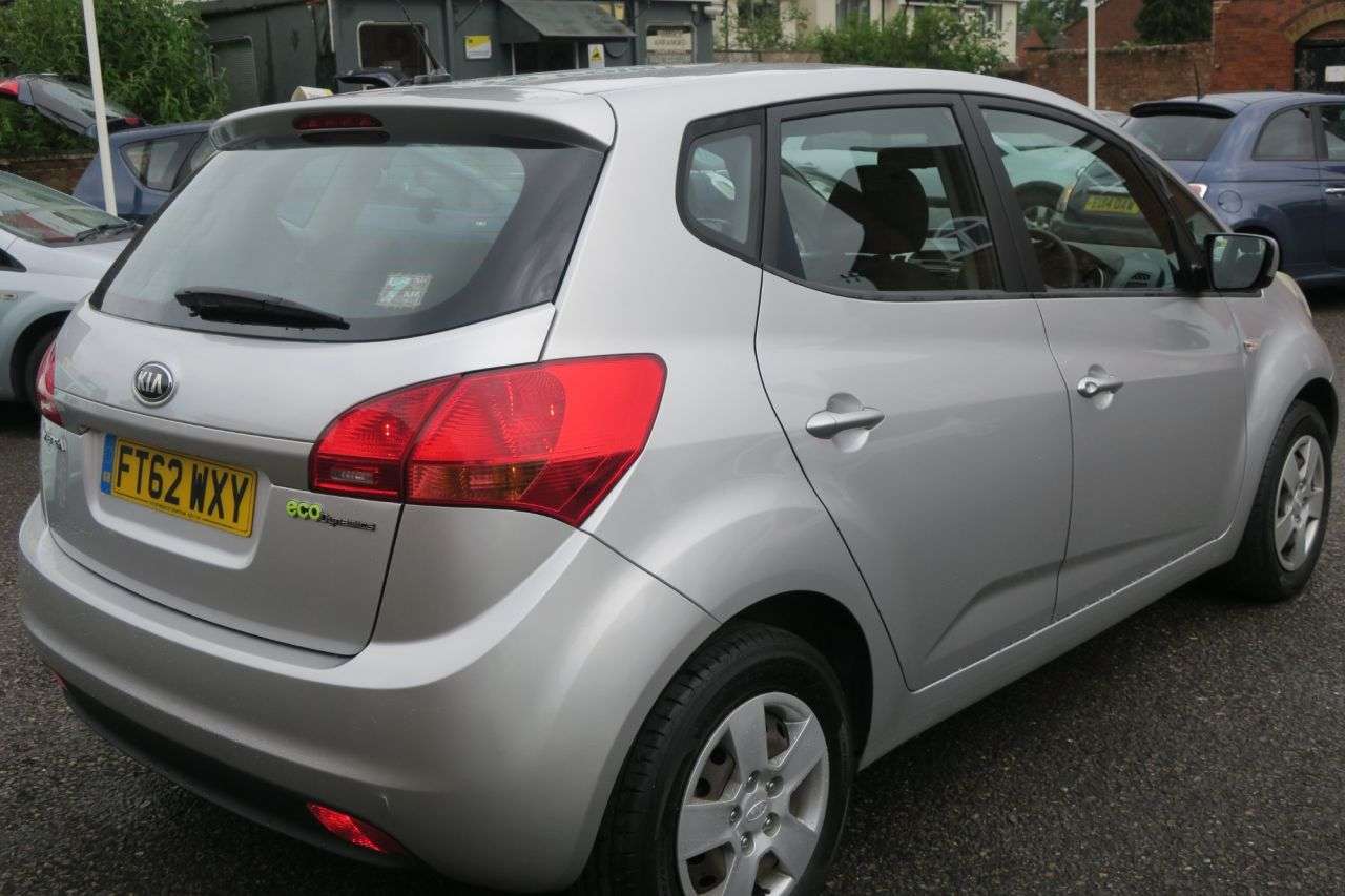 A 2013 KIA VENGA 1.4 EcoDynamics 1 Air MPV 5dr Petrol Manual Euro 5 (s/s) (89 bhp) A 2013 KIA VENGA 1.4 EcoDynamics 1 Air MPV 5dr Petrol Manual Euro 5 (s/s) (89 bhp)