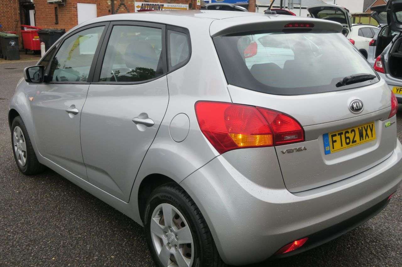 2013 KIA VENGA 2013 KIA VENGA