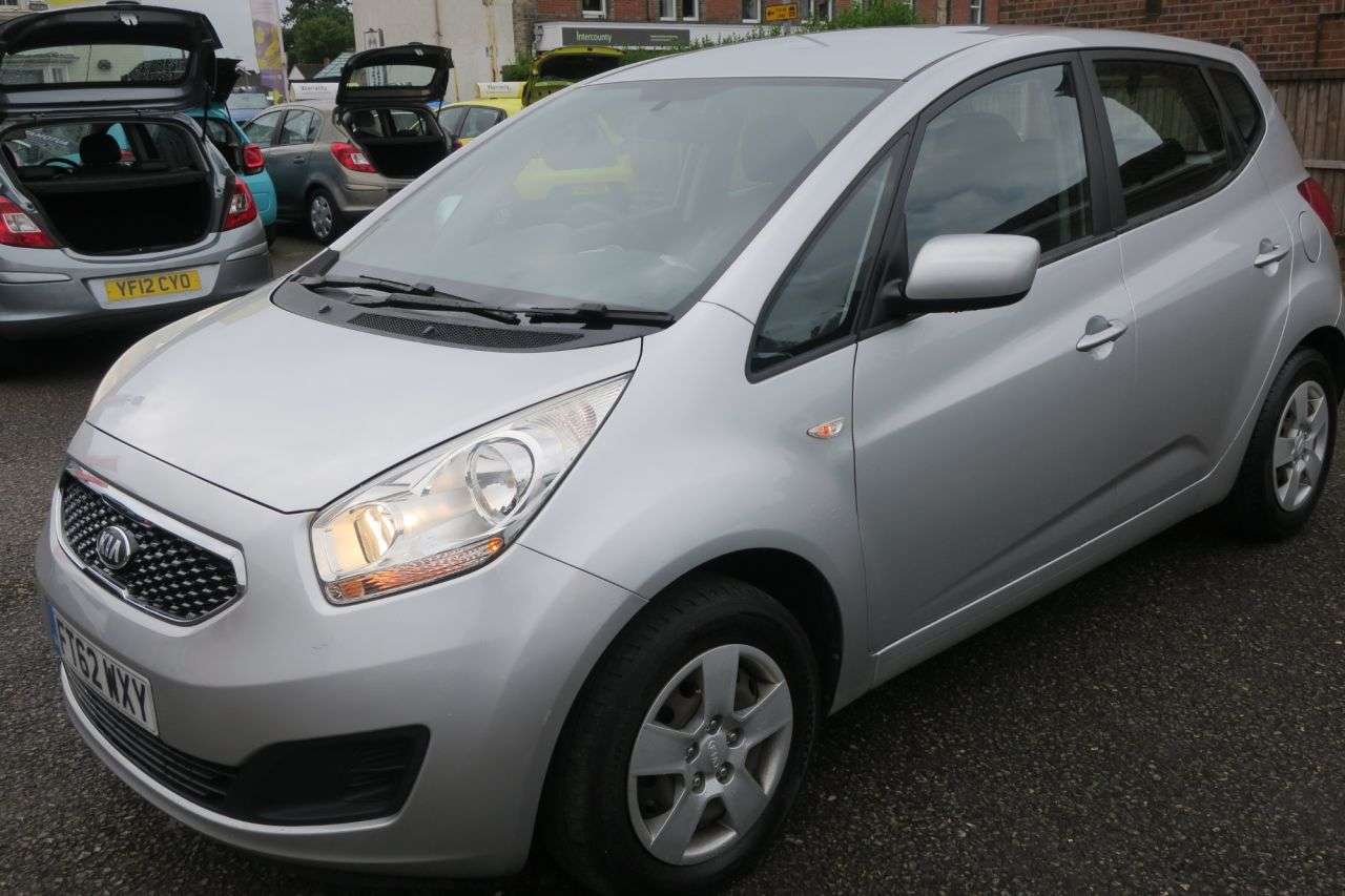 2013 KIA VENGA 2013 KIA VENGA