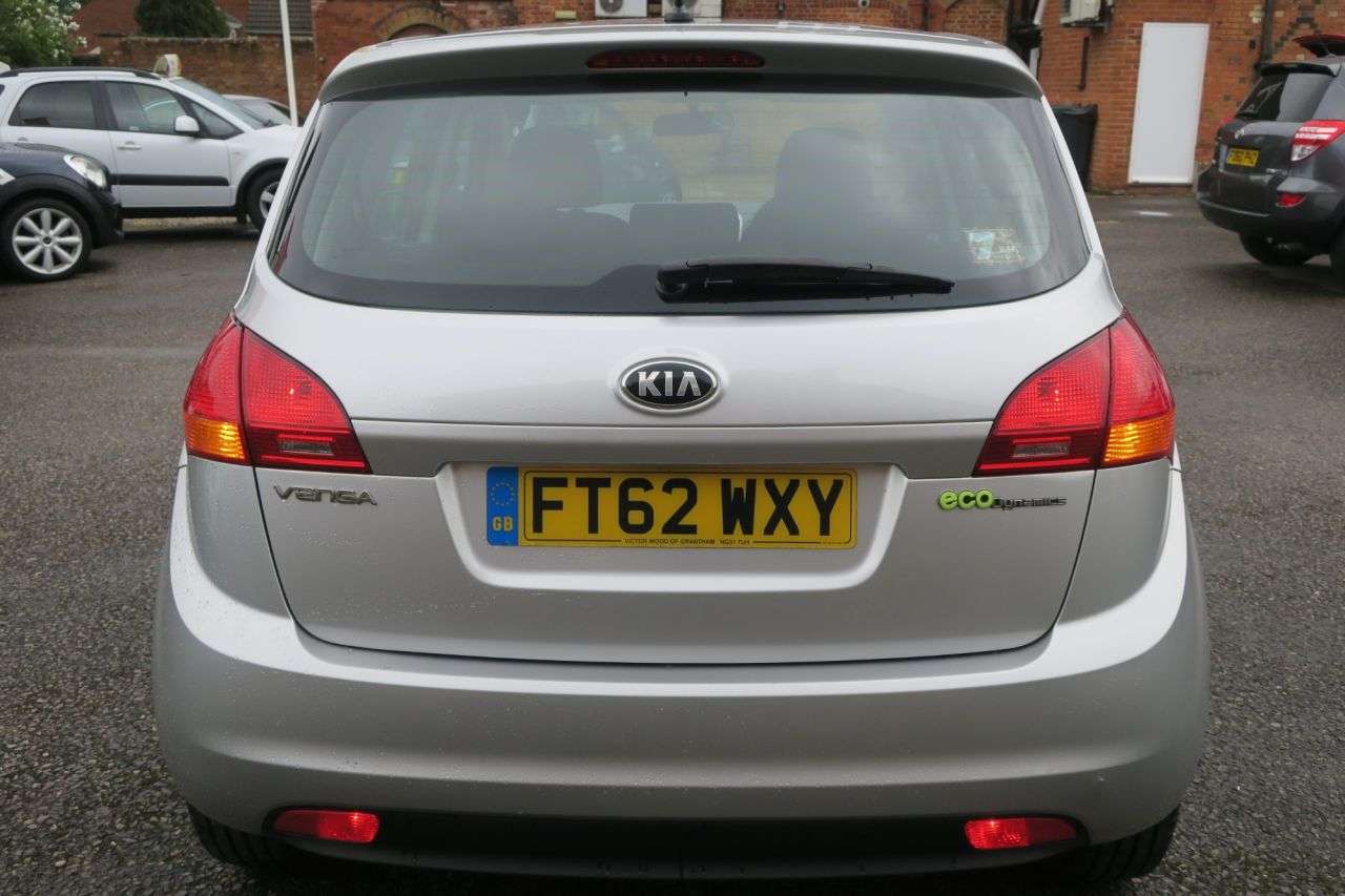 2013 KIA VENGA 2013 KIA VENGA