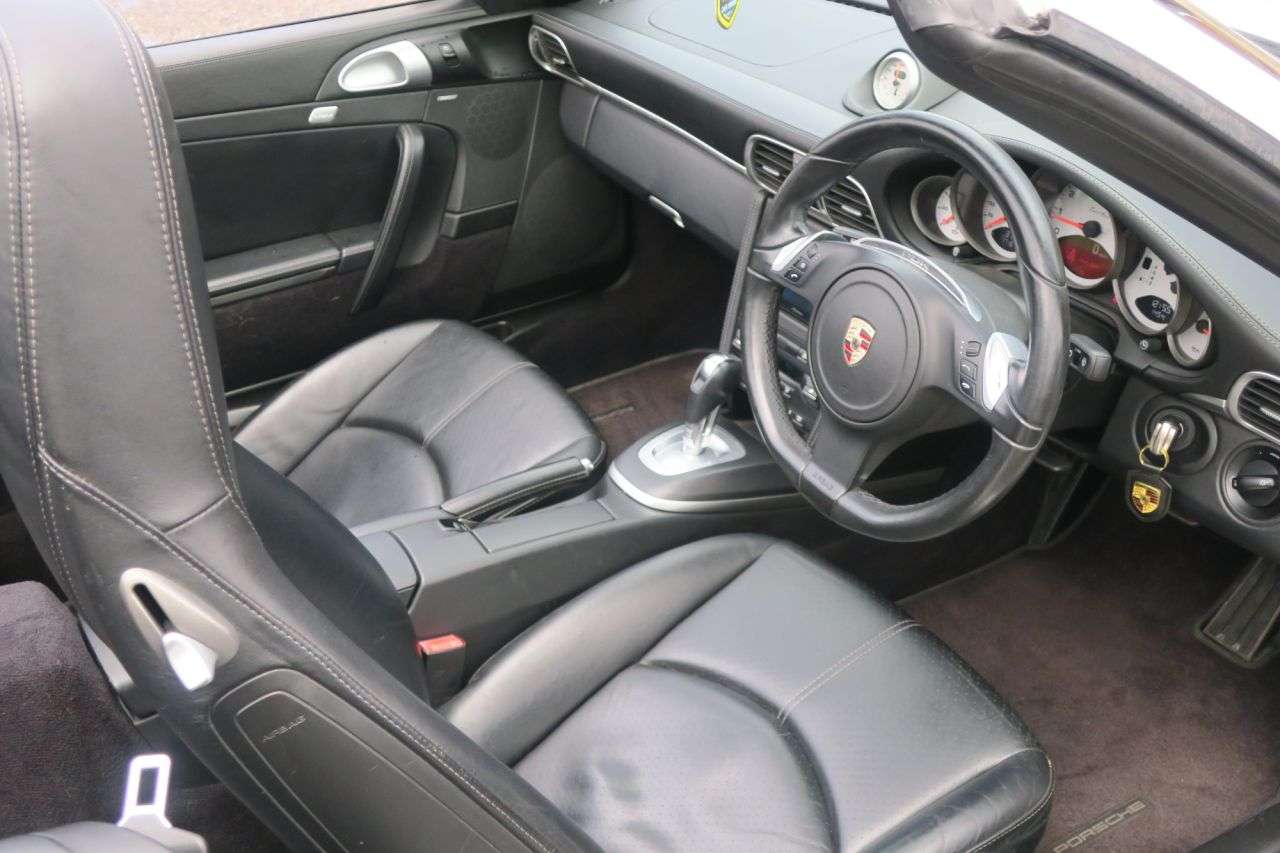 2011 PORSCHE 911 2011 PORSCHE 911