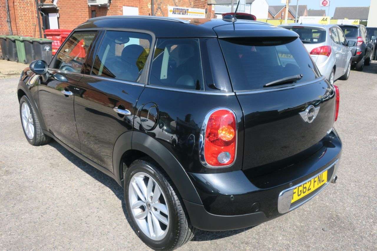 2012 MINI COUNTRYMAN 2012 MINI COUNTRYMAN