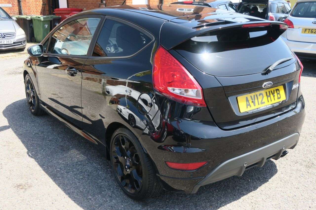 2012 FORD FIESTA 2012 FORD FIESTA