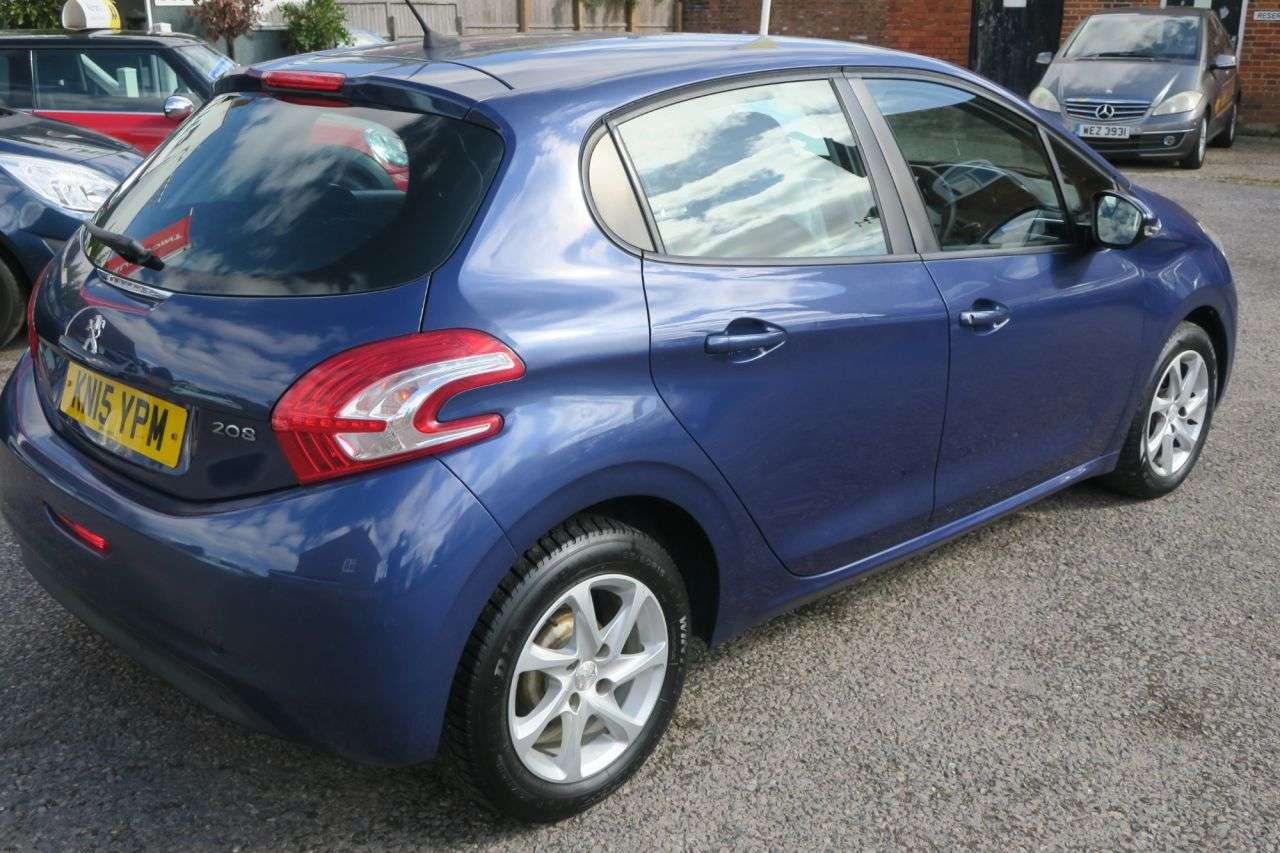 A 2015 PEUGEOT 208 1.2 VTi PureTech Active Hatchback 5dr Petrol Manual Euro 6 (82 ps) A 2015 PEUGEOT 208 1.2 VTi PureTech Active Hatchback 5dr Petrol Manual Euro 6 (82 ps)